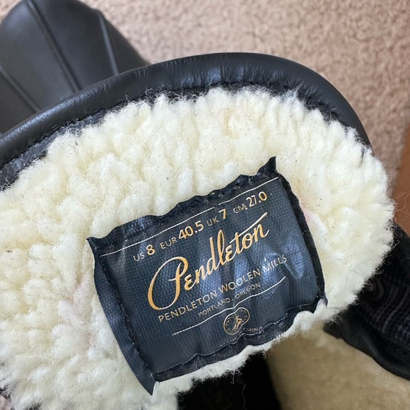 Pendleton Woolen Mills Duck Boots Sherpa Lined Womens Size 8 - Picture 6 of 6